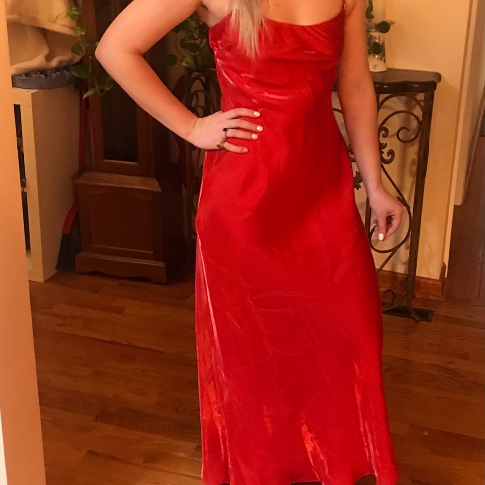 Cachet full length stunning red dress. Size 6